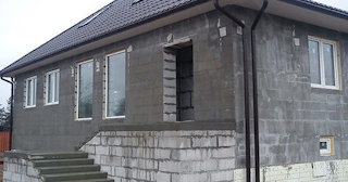 Фасад из газобетона для дома в Омске - СТРОЙСЕРВИС, качественная отделка от 2046 руб.
